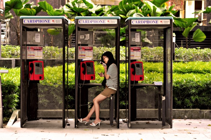 Cell phone booth.jpg (799 KB)